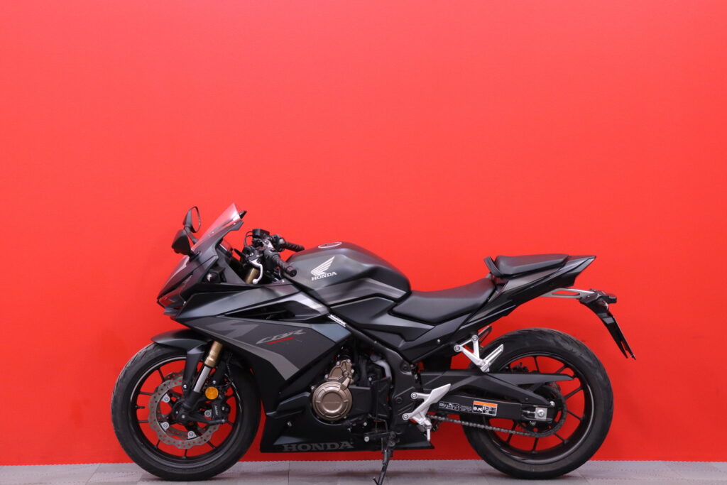 HONDA - CBR - 500R // 1.om Suomi-pyörä / A2 / IXRace / ABS // HONDA - CBR - 500R // 1.om Suomi-pyörä / A2 / IXRace / ABS // - Moottoripyörä