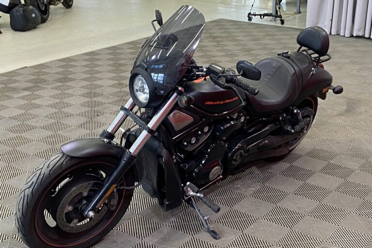 Harley-Davidson - VRSC - VRSCDX NIGHT ROD SPECIAL // Juuri saapunut! / Suomi-pyörä / Huoltokirja / ABS / Progressive suspension // - Moottoripyörä