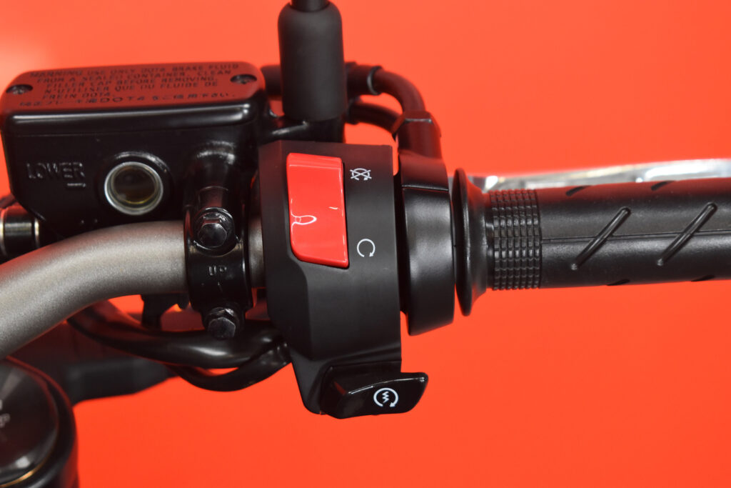 tuotekuva-Honda-CB-18-IJP-2026-04-08-153606-21 tuotekuva-Honda-CB-18-IJP-2026-04-08-153606-21