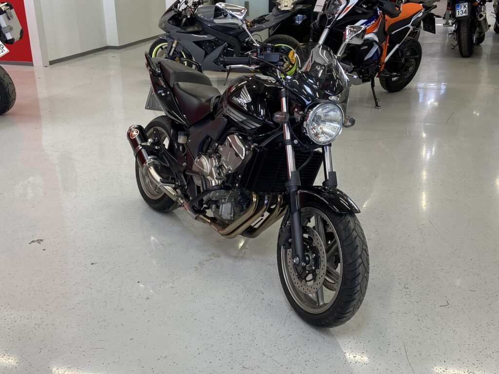 Honda - CBF - 600 // Suomi-pyörä / IXIL / Huoltokirja / Säädettävät kahvat // - Moottoripyörä