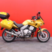 Honda - CBF - 1000 S // Suomi-pyörä / Black Widow Sliparit / 3x Laukut / Kaatumaraudat // - Moottoripyörä