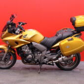 Honda - CBF - 1000 S // Suomi-pyörä / Black Widow Sliparit / 3x Laukut / Kaatumaraudat // - Moottoripyörä