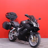 Honda - VFR - 800 VTEC // SC-project / 3x-laukut / Huollettu / Myydään huutokaupat.com // - Moottoripyörä