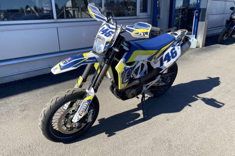 Husqvarna - 701 - // Juuri saapunut! / Akrapovic / Tyylikäs / TC / ABS // - Moottoripyörä