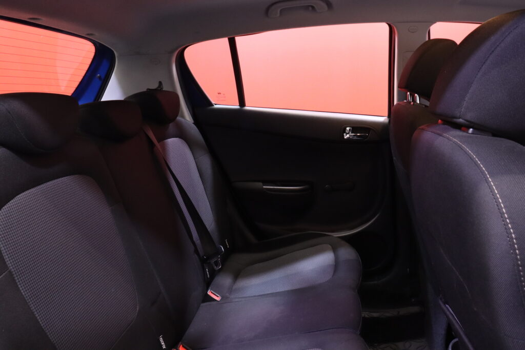 Hyundai - i20 - 5d 1,2 5MT Classic Hyundai - i20 - 5d 1,2 5MT Classic - Viistoperä