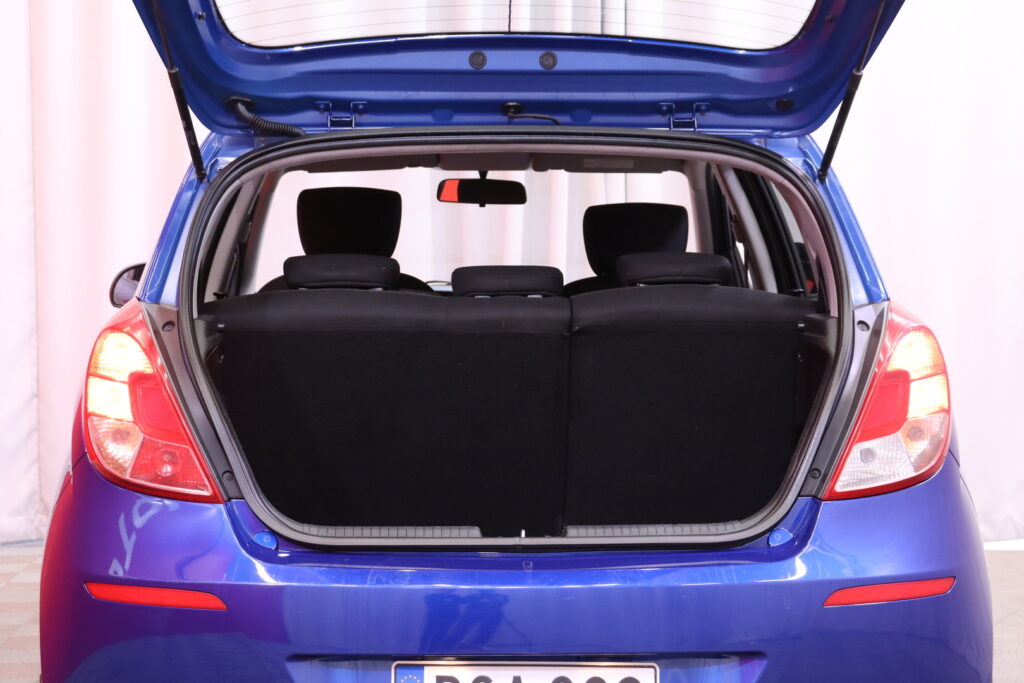 tuotekuva-Hyundai-i20-BSA-880-2026-04-28-152014-18 tuotekuva-Hyundai-i20-BSA-880-2026-04-28-152014-18