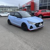 Hyundai - i20 - 1.6 T-GDI 204 hv 6MT // 1. om Suomi-auto / Peruutuskamera / Digimittaristo / Ratin lämmitin / 2x renkaat ja vanteet // - Viistoperä