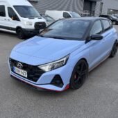 Hyundai - i20 - 1.6 T-GDI 204 hv 6MT // 1. om Suomi-auto / Peruutuskamera / Digimittaristo / Ratin lämmitin / 2x renkaat ja vanteet // - Viistoperä