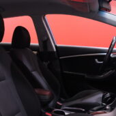 Hyundai - i30 Wagon - 1,6 GDI 6AT Comfort Plus // Lohkolämmitin / Vakkari / Tutkat // - Farmari