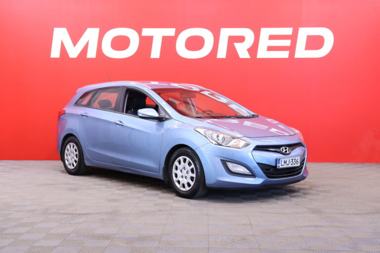 Hyundai - i30 Wagon - 1,6 GDI 6AT Comfort Plus // Lohkolämmitin / Vakkari / Tutkat // - Farmari