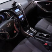 Hyundai - i30 Wagon - 1,6 GDI 6AT Comfort Plus // Lohkolämmitin / Vakkari / Tutkat // - Farmari