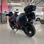 KTM - 1290 - Super Duke GT // Juuri saapunut! / Huippu varusteet / 1-Om / Akrapovic / 3x laukut / Huoltokirja // - Moottoripyörä