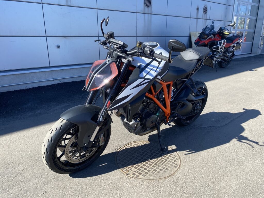 KTM - 1290 - Super Duke R // Juuri saapunut! // Shifter+ / IXIL / Vakkari // KTM - 1290 - Super Duke R // Juuri saapunut! // Shifter+ / IXIL / Vakkari // - Moottoripyörä
