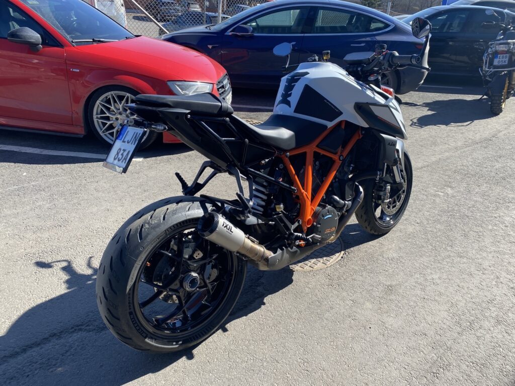 KTM - 1290 - Super Duke R // Juuri saapunut! // Shifter+ / IXIL / Vakkari // KTM - 1290 - Super Duke R // Juuri saapunut! // Shifter+ / IXIL / Vakkari // - Moottoripyörä