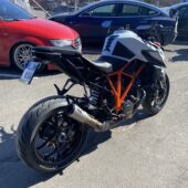 KTM - 1290 - Super Duke R // Juuri saapunut! // Shifter+ / IXIL / Vakkari // - Moottoripyörä