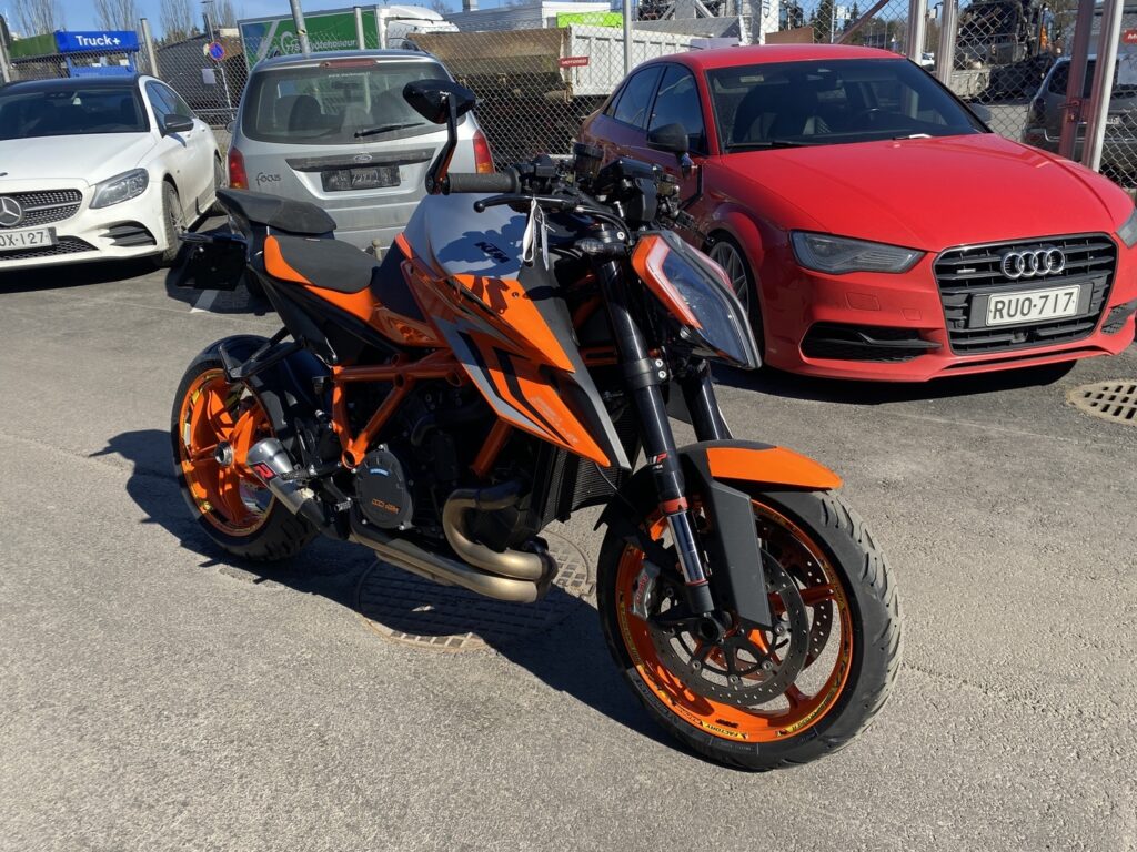 KTM - 1290 - Super Duke R // Juuri saapunut! / Dominator / Shifter / Vakkari / Keyless // KTM - 1290 - Super Duke R // Juuri saapunut! / Dominator / Shifter / Vakkari / Keyless // - Moottoripyörä
