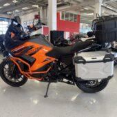 KTM - 1290 Super Adventure S - // Juuri Saapunut / ACC / Sähköalusta / 3x laukut / Keskijalka // - Moottoripyörä