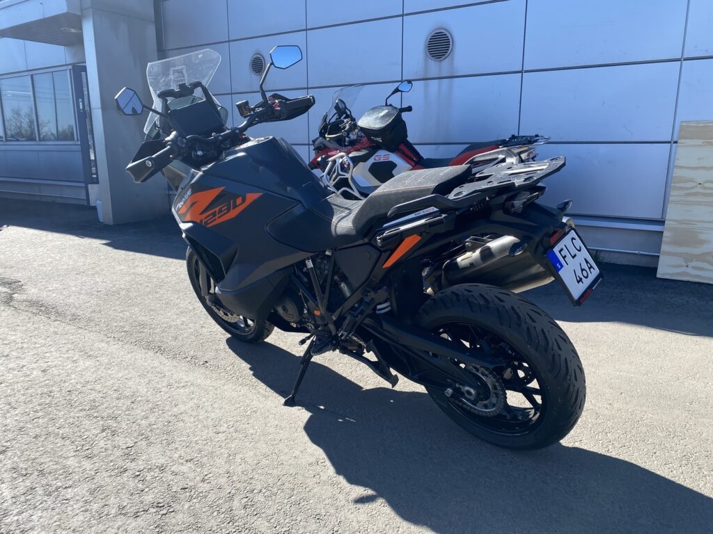 KTM - 1290 Super Adventure S - // Juuri saapunut! / ACC / Shifter+ / Keyless / Penkinlämmitin / KTM - 1290 Super Adventure S - // Juuri saapunut! / ACC / Shifter+ / Keyless / Penkinlämmitin / - Moottoripyörä