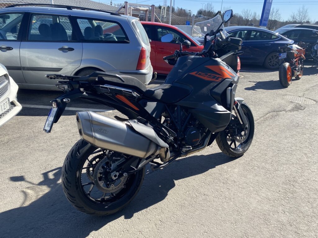 KTM - 1290 Super Adventure S - // Juuri saapunut! / ACC / Shifter+ / Keyless / Penkinlämmitin / KTM - 1290 Super Adventure S - // Juuri saapunut! / ACC / Shifter+ / Keyless / Penkinlämmitin / - Moottoripyörä