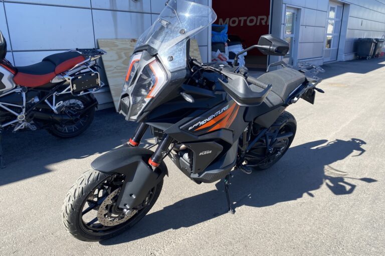 KTM - 1290 Super Adventure S - // Juuri saapunut! / ACC / Shifter+ / Keyless / Penkinlämmitin / - Moottoripyörä