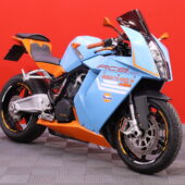 KTM - RC - 8 // Dominator Putkisto / Huoltokirja / Suomi-Pyörä / Säädettävät Kahvat / Ohjausiskari // - Moottoripyörä