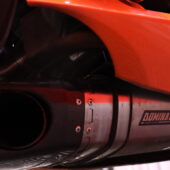 KTM - RC - 8 // Dominator Putkisto / Huoltokirja / Suomi-Pyörä / Säädettävät Kahvat / Ohjausiskari // - Moottoripyörä