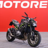 Kawasaki - Z - 900 / Suomi-Pyörä / IXIL Slipari / Huoltokirja // - Moottoripyörä
