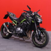 Kawasaki - Z - 900 / Suomi-Pyörä / IXIL Slipari / Huoltokirja // - Moottoripyörä