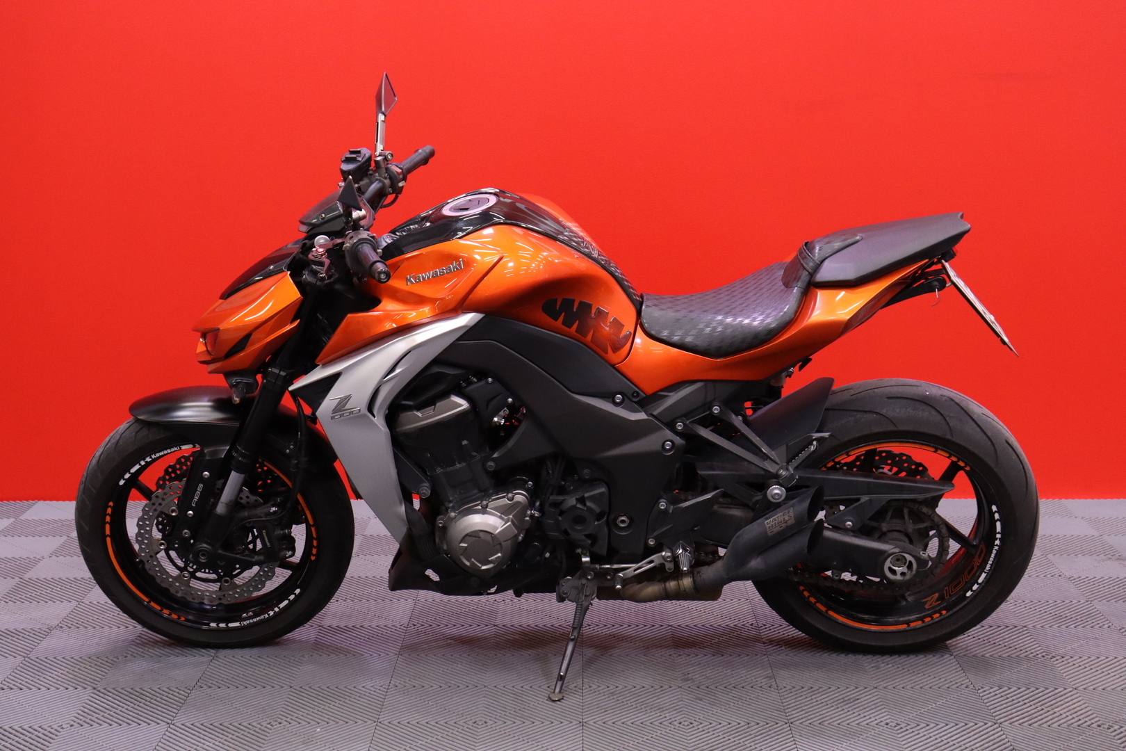 Kawasaki - Z - 1000 // Vance&Hines / Huoltokirja / ABS // - Moottoripyörä