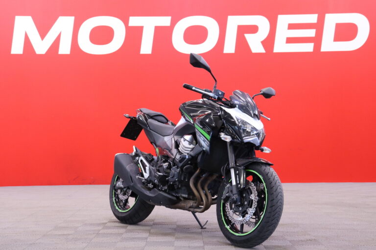 Kawasaki - Z - 800 // A2! / Suomi-pyörä / ABS / Kaatumatapit // - Moottoripyörä