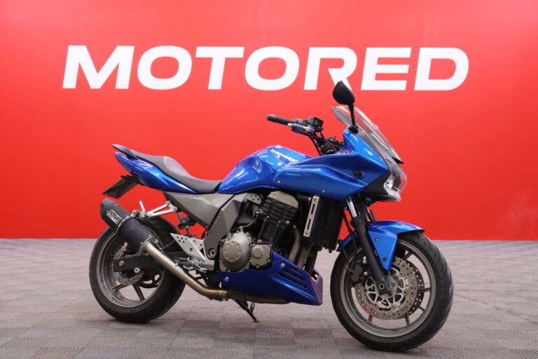 Kawasaki - Z - 750 S // G.P.R slipari / Suomi-pyörä / Sirompi kilventeline / Metalliväri // - Moottoripyörä