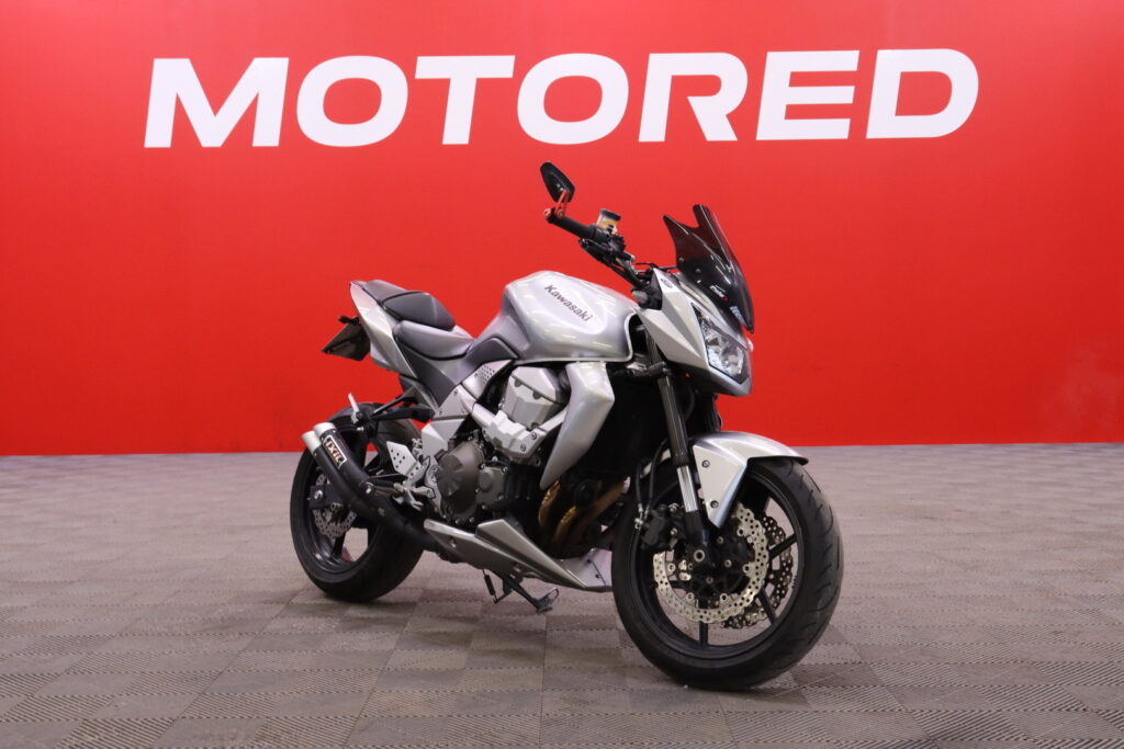 Kawasaki - Z - 750 // Huoltokirja / Suomipyörä / IXIL // - Moottoripyörä