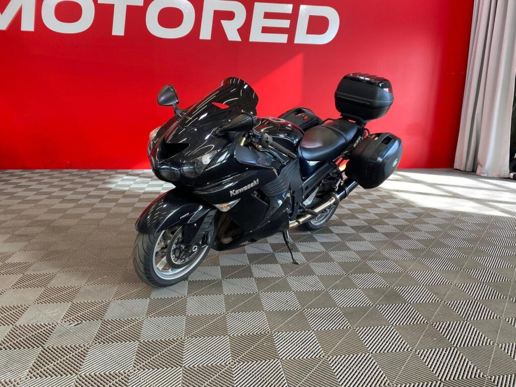 Kawasaki - ZZR - 1400  Huoltokirja, Blackwidow slip-on - Moottoripyörä