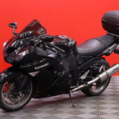 Kawasaki - ZZR - 1400 // Tuplakupu / GPR-Sliparit / Kaatumatapit / Laukku // - Moottoripyörä