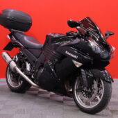 Kawasaki - ZZR - 1400 // Tuplakupu / GPR-Sliparit / Kaatumatapit / Laukku // - Moottoripyörä