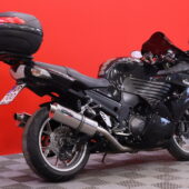 Kawasaki - ZZR - 1400 // Tuplakupu / GPR-Sliparit / Kaatumatapit / Laukku // - Moottoripyörä