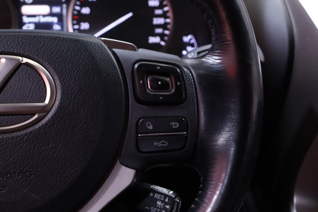 tuotekuva-Lexus-NX-RSS-876-2026-04-07-155103-18 tuotekuva-Lexus-NX-RSS-876-2026-04-07-155103-18