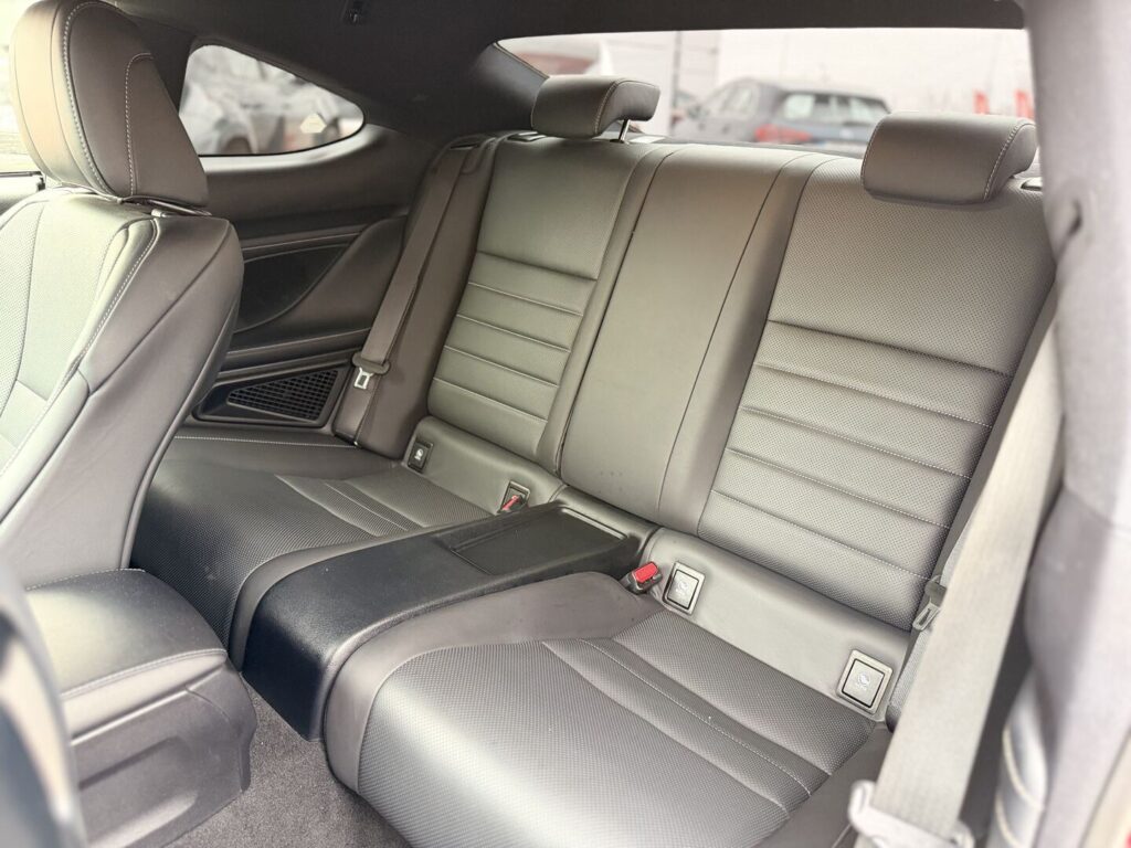 Lexus - RC - 300h Executive Lexus - RC - 300h Executive - Coupe