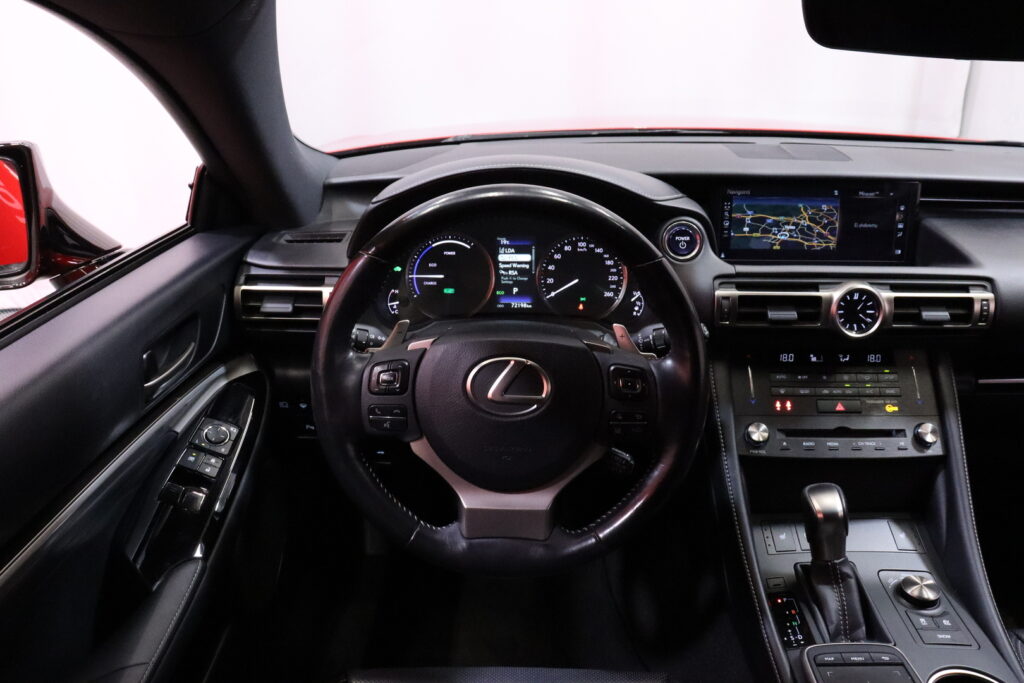 tuotekuva-Lexus-RC-CMP-137-2026-04-07-164103-17 tuotekuva-Lexus-RC-CMP-137-2026-04-07-164103-17