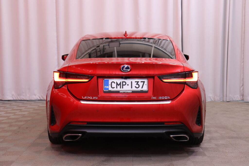 Lexus - RC - 300h Executive / Suomi-auto / Merkkihuollot / Adapt.vakkari / LED / CarPlay / Navi / Lohko & sisätilanpistoke / Tutkat / Lexus - RC - 300h Executive / Suomi-auto / Merkkihuollot / Adapt.vakkari / LED / CarPlay / Navi / Lohko & sisätilanpistoke / Tutkat / - Coupe