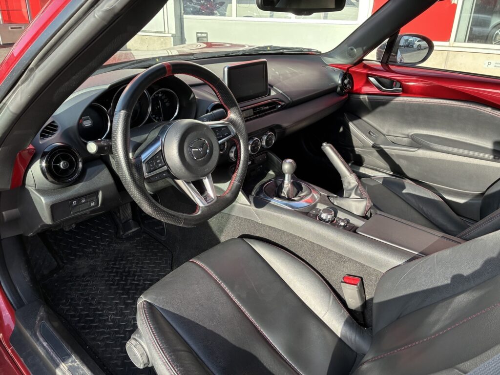 Mazda - MX-5 - 2,0 (160) SKYACTIV-G Premium Sport // Juuri saapunut! / Suomi-auto / Avo / Nahkapenkit // Mazda - MX-5 - 2,0 (160) SKYACTIV-G Premium Sport // Juuri saapunut! / Suomi-auto / Avo / Nahkapenkit // - Avoauto