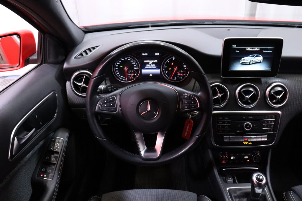 tuotekuva-Mercedes-Benz-A-BUS-644-2026-03-26-184103-15 tuotekuva-Mercedes-Benz-A-BUS-644-2026-03-26-184103-15