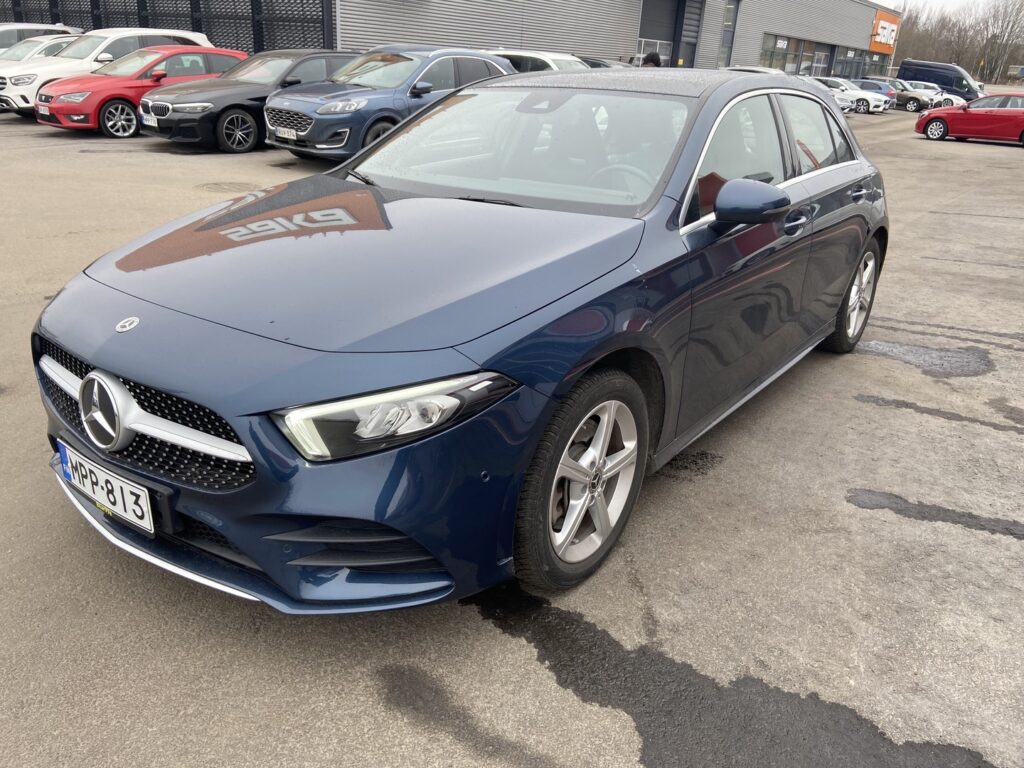 Mercedes-Benz - A - 250 e A Business AMG Edition - Viistoperä