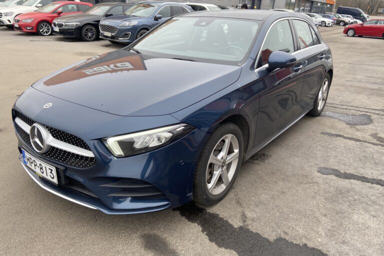 Mercedes-Benz - A - 250 e A Business AMG Edition - Viistoperä