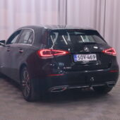 Mercedes-Benz - A - 180 A Business // 1-om Suomi-auto / Merkkihuollettu / Multibeam /  Vakkari / P-Kamera / Keyless / IHC+ / Vetokoukku // - Viistoperä
