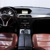 Mercedes-Benz - C - 250 CDI BE Coupé AMG // Panorama / Punainen nahkasisusta / Vakkari / ILS Xenon / - Coupe