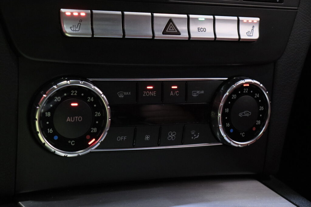 tuotekuva-Mercedes-Benz-C-ESI-506-2026-04-09-122006-22 tuotekuva-Mercedes-Benz-C-ESI-506-2026-04-09-122006-22