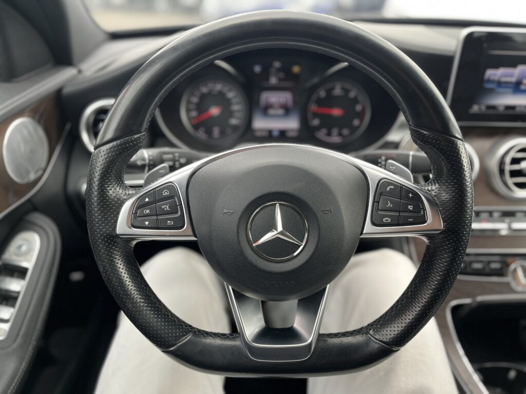 Mercedes-Benz - C - 200 d T A AMG Premium Edition Mercedes-Benz - C - 200 d T A AMG Premium Edition - Farmari