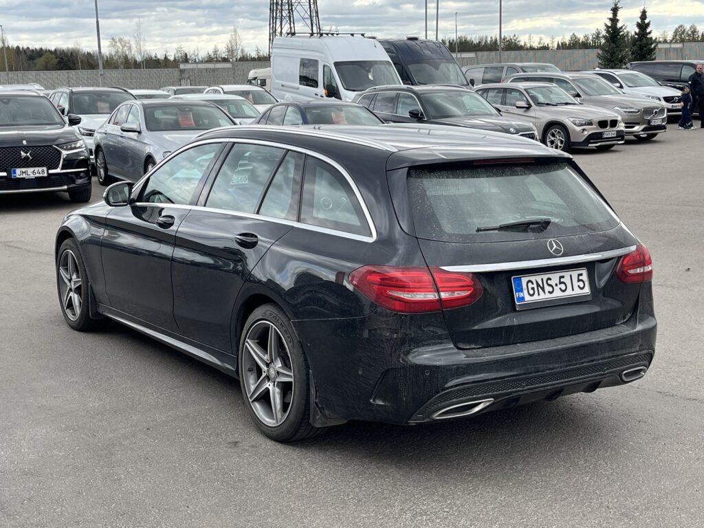 Mercedes-Benz - C - 200 d T A AMG Premium Edition Mercedes-Benz - C - 200 d T A AMG Premium Edition - Farmari