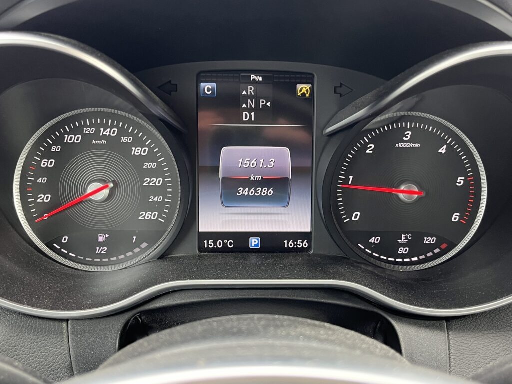 Mercedes-Benz - C - 200 d T A AMG Premium Edition Mercedes-Benz - C - 200 d T A AMG Premium Edition - Farmari